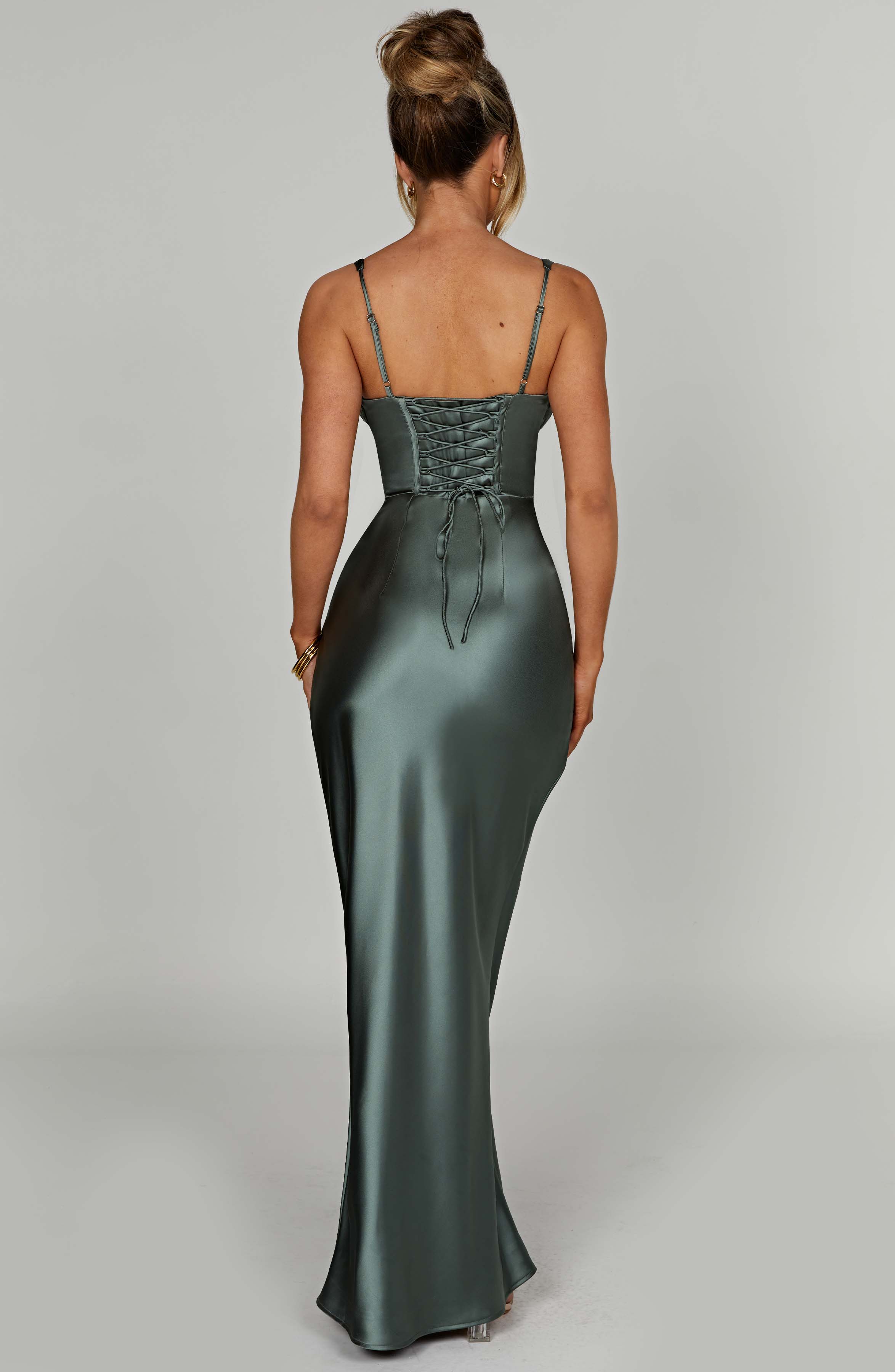 EVY™ | MAXI ROYAL DRESS