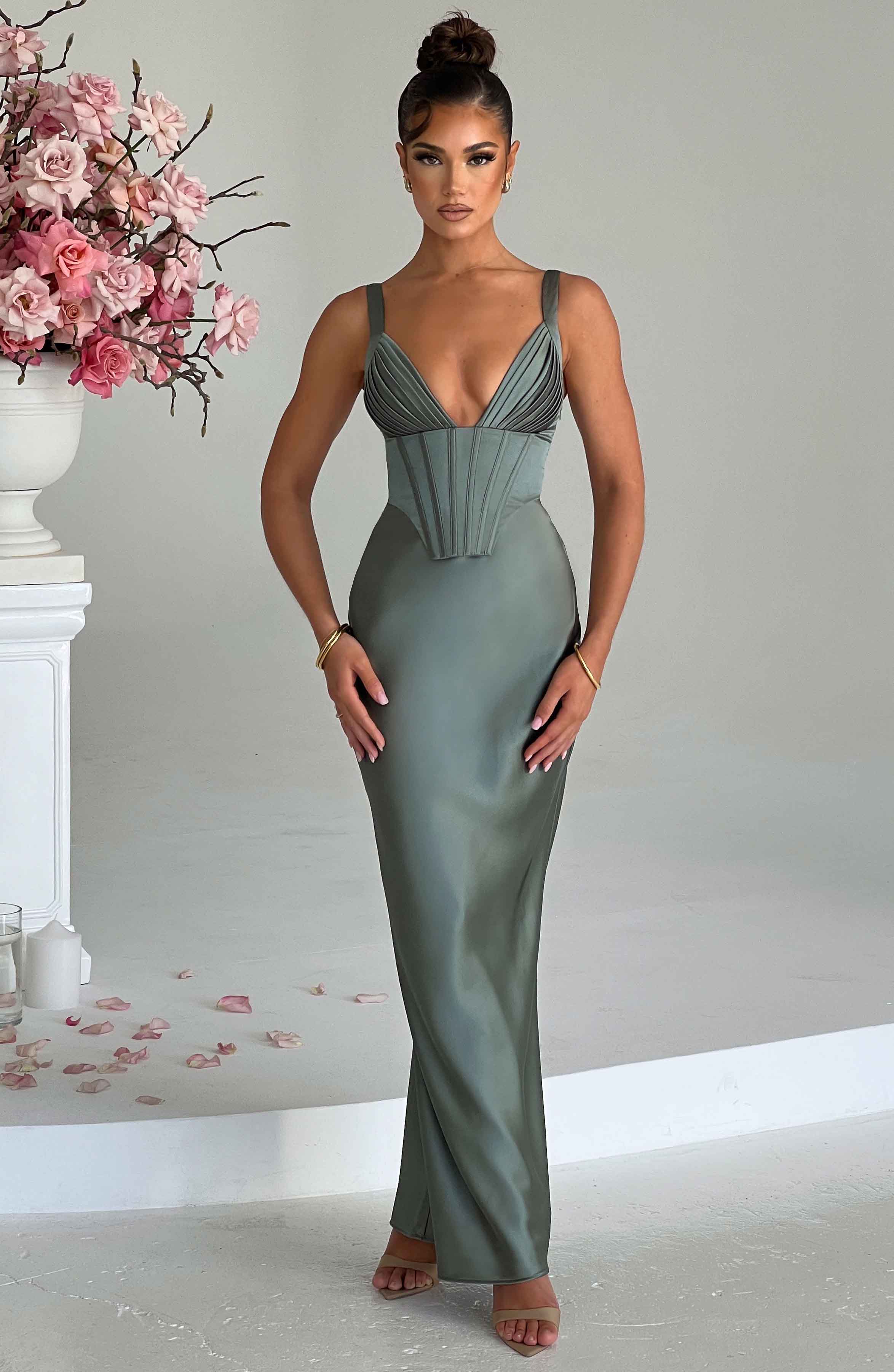 EVY™ | MAXI ROYAL DRESS